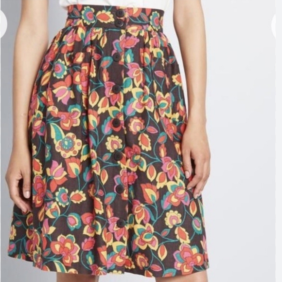 Modcloth Dresses & Skirts - MODCLOTH Floral Linen Blend Skirt Black Pink Red Yellow